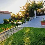 Vista Blu Villa *