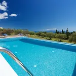 Vista Blu Villa *