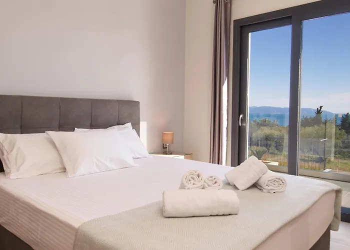 Vista Blu Villa *