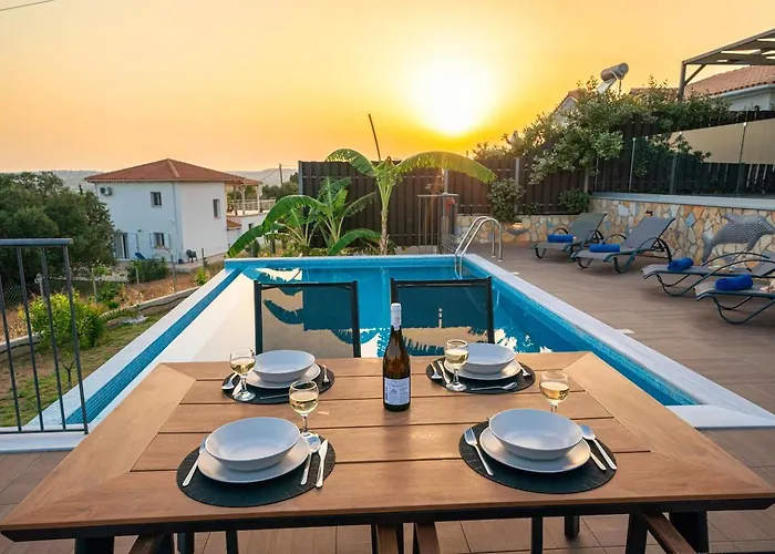 Vista Blu Villa *
