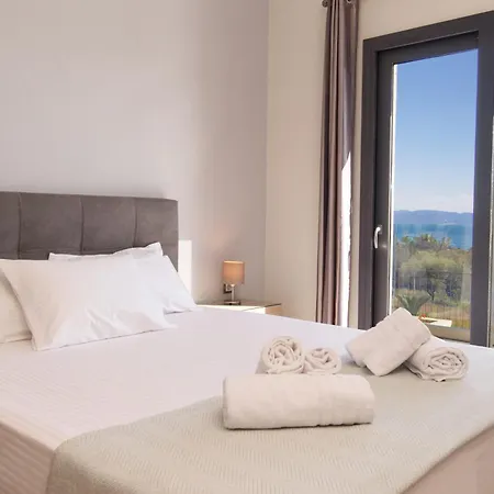 Vista Blu Villa *