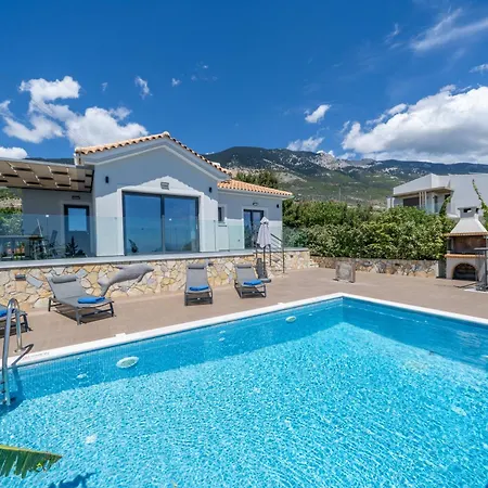 Vista Blu Villa *
